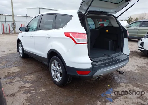 2015 Ford Escape Se z USA, uszkodzony, nr VIN 1FMCU9GX4FUB73980
